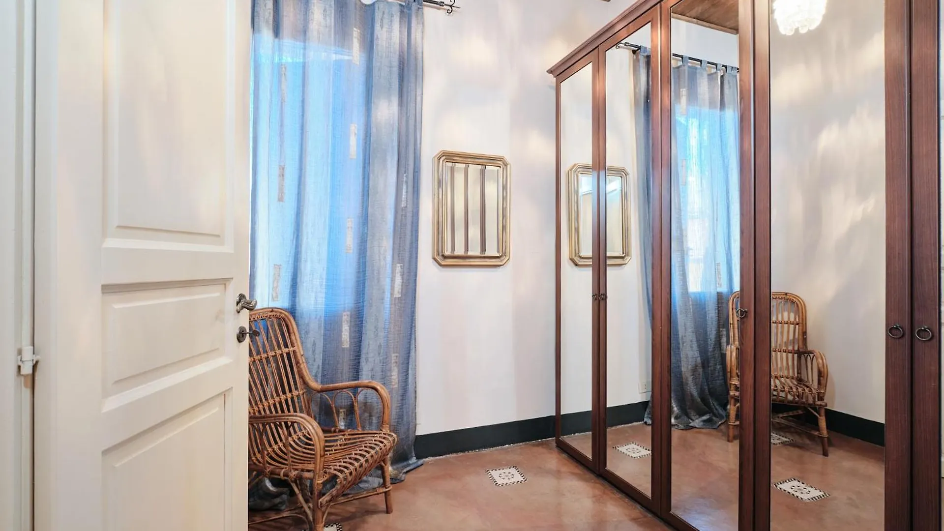 Apartment Penthouse With A View Of Rome - 2 Bedrooms And 2 Bathrooms