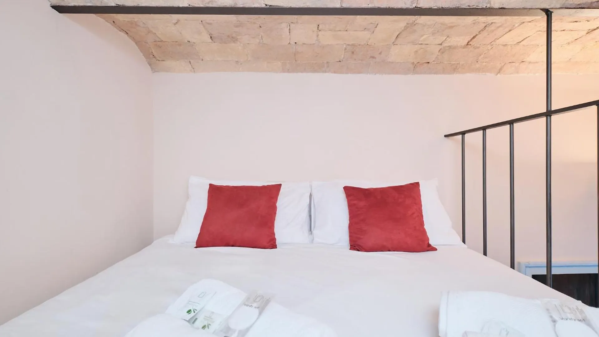 Penthouse With A View Of Rome - 2 Bedrooms And 2 Bathrooms