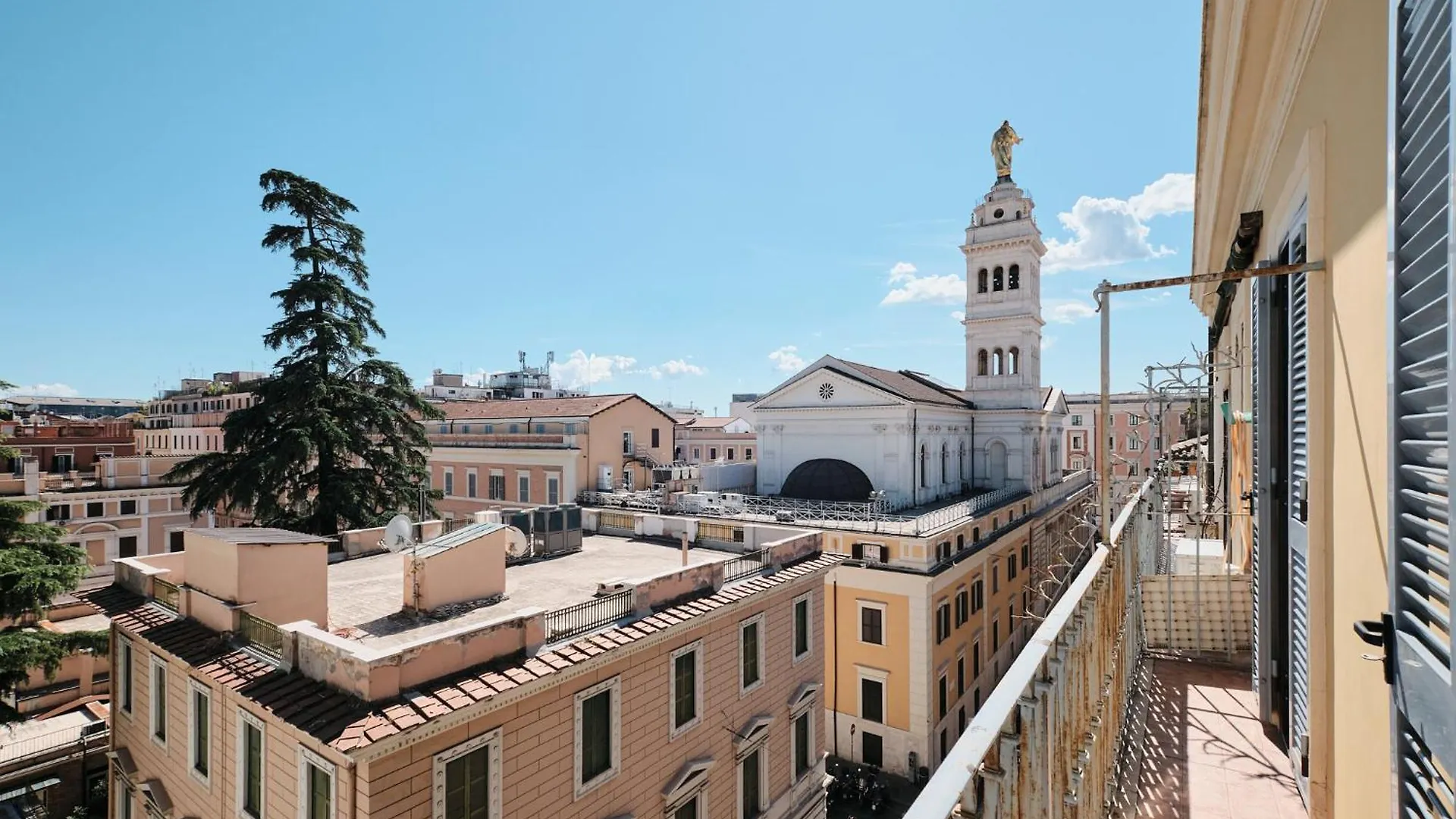 Apartment Penthouse With A View Of Rome - 2 Bedrooms And 2 Bathrooms